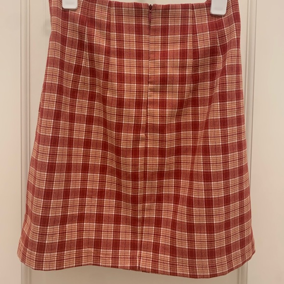 BNWOT*RARE*BRANDY MELVILLE CARA MINI SKIRT❤️‍🔥RED/ORANGE PLAID-OS-NEVER … - Picture 6 of 16